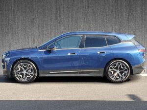 BMW iX – 2022 – £25,100